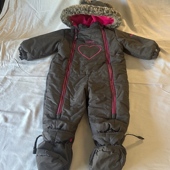 OshKosh B'gosh Pink and grey Snowsuit with Faux Fur Hood - Picture 1 of 7